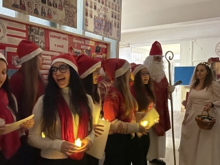 Mikulas Na  Skole 10.jpg